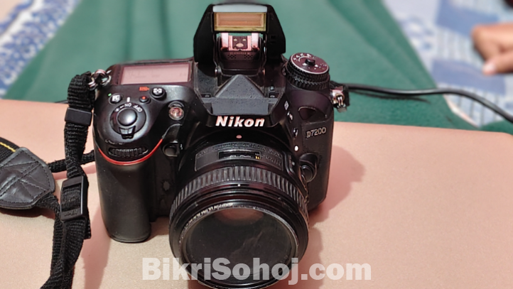 Nikon D7200